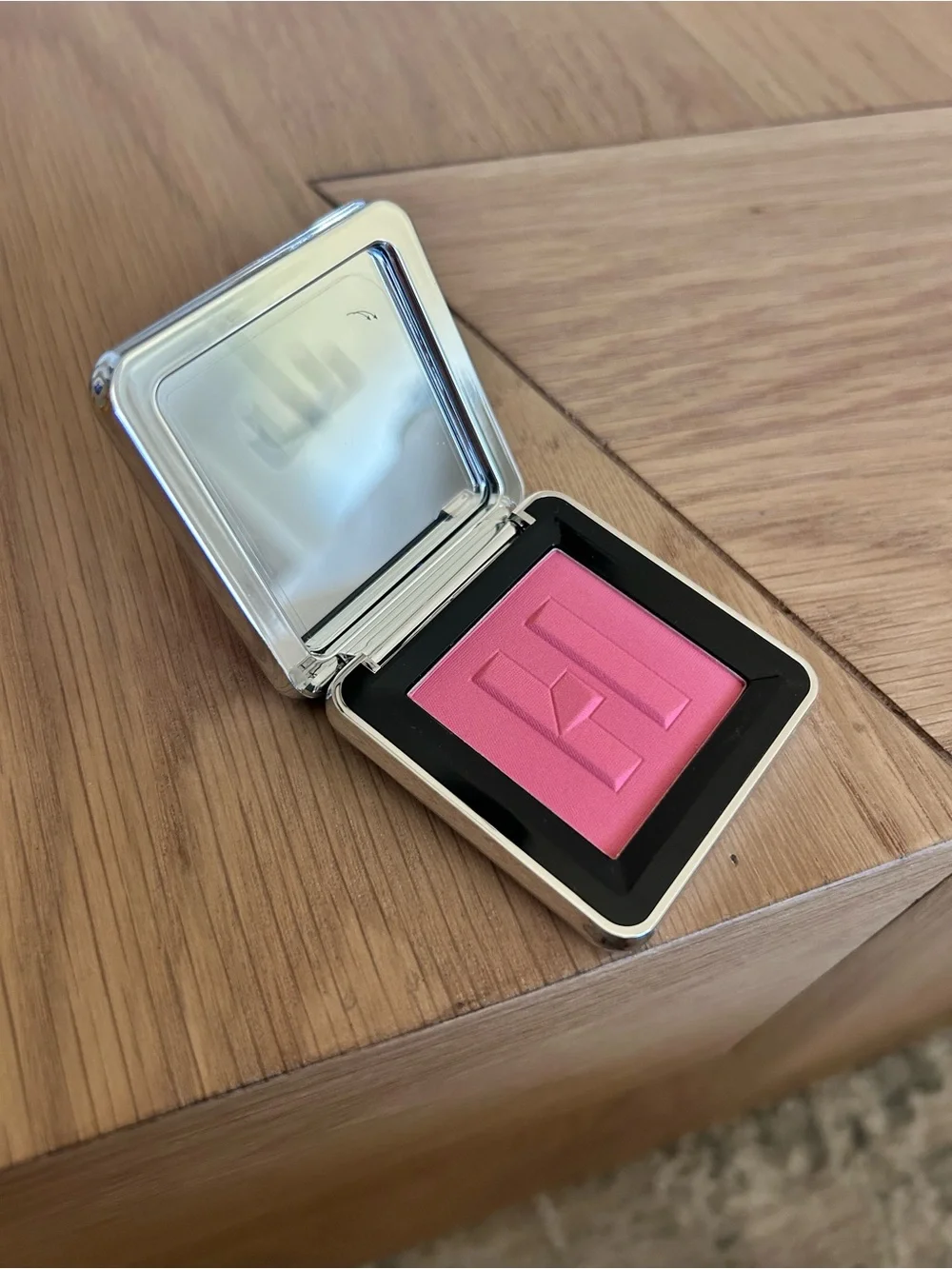 New Haus Labs Color Fuse Talc-Free Blush Powder Hibiscus Haze